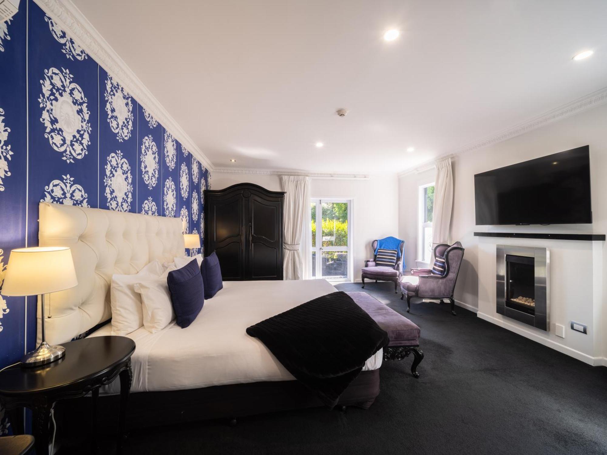 Black Swan Lakeside Hospedaje Hotel Boutique Rotorua Exterior foto